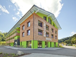 Außen Sommer - Explorer Hotel Oberstdorf (13)