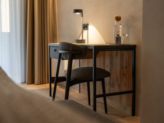 Suite M