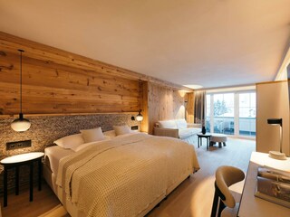 Suite L