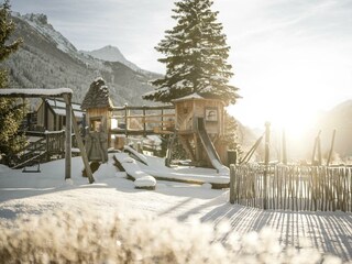 Spielplatz Winter