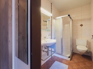 Ladestatthof-Apartment-Almrose-Bad-1