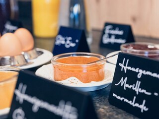 Ladestatthof-Frühstück-Marmelade-2