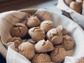 Ladestatthof-Frühstück-Brot-2