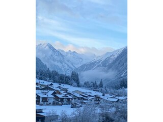 gleich kommt die Sonne über die Berge
