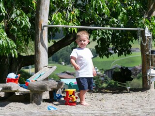 Ladestatthof-Spielplatz-Sandkiste-4