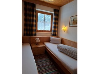 Schlafzimmer 2 Einzelbetten EG
