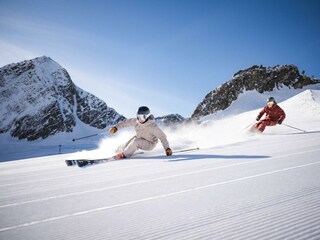 PISTE_STUBAIER_GLETSCHER_3555-c-Sebastian_Marko