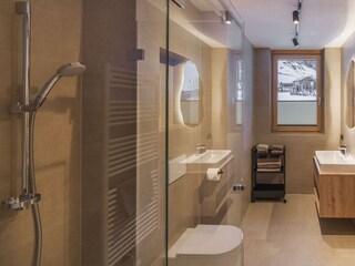 20240407_LOEWENZAHM_MF_Glr__B0001284-HDR