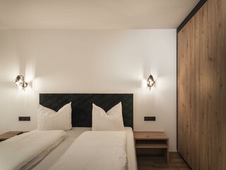 20240407_LOEWENZAHM_MF_Glr__B0001295-HDR