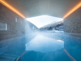 Infinity Outdoor Pool