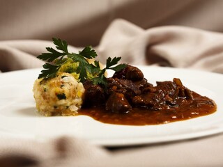 Traditionelle Tiroler Küche