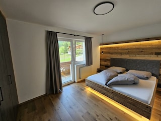 Schlafzimmer 2