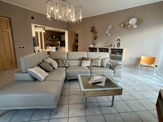 Vakantiehuis Marina di Massa Buitenaudio-opname 2