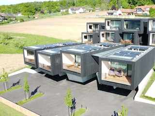 Lodges (32)