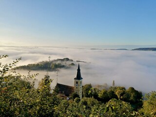 Kirche Kapfenstein am Morgen
