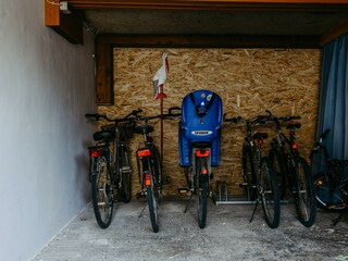 Radstall für Wohnung Elisa und Marlena