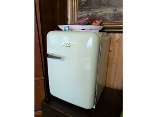 WhatsApp Image 2025-11-09 at 10.31.12 (1)