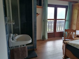 Ferienwohnungen Trisselwand, Grundlsee, Tisch