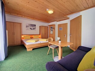 Zimmer 110_151923