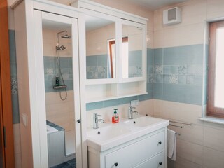 Badezimmer (6)