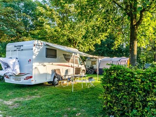 Womo, Caravan, Auto mit Zelt