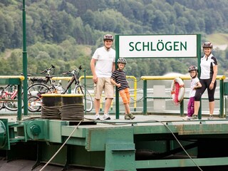 Fähren-Anlegestelle Schlögen