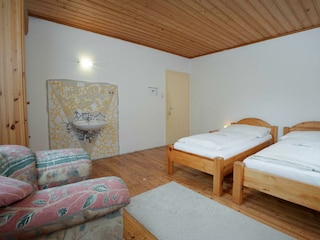 Schlafzimmer 3