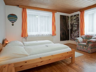Schlafzimmer 3a