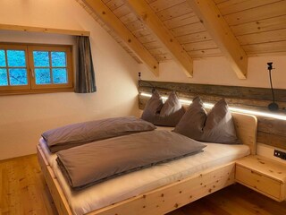 Schlafzimmer mit Wasserfallblick Haus 1683