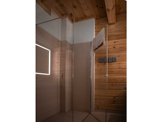 Apartment groß_Badezimmer