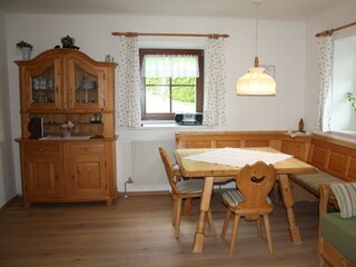 Wohn- und Essbereich Wohnung 1