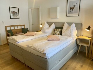 Schlafzimmer 2