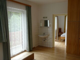 Zimmer 2/2