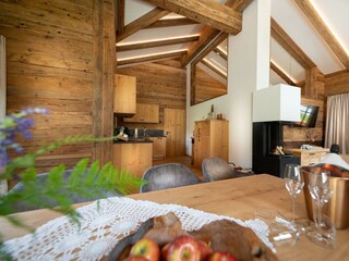 chalet_wohnraum_2_komp