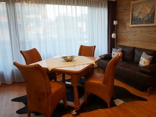 Wohn- und Essbereich