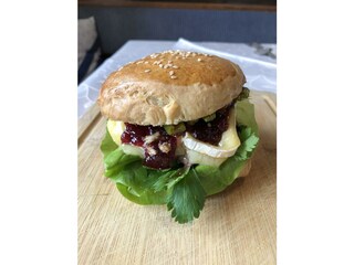 Burger mit Brie