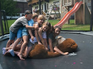 Trampolin