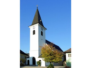 Kirche Neukirchen außen
