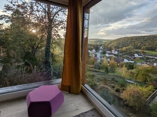 Fensterfront Ausblick über Schalkenbach