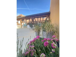 Terrasse Blumen hoch