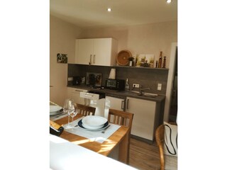 Essecke und Küchenzeile