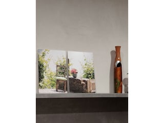 Wandregal mit Deko