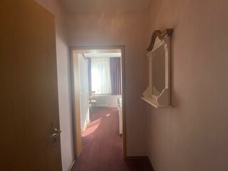 Zimmer 1 Flur quer