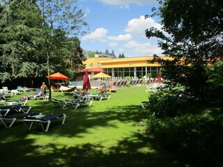 Liegewiese d. Therme