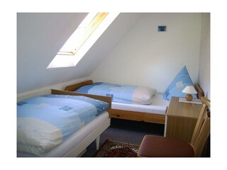 Zweites Schlafzimmer