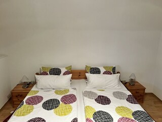 Schlafzimmer 3
