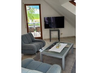 Wohnzimmer mit Flachbildschirm