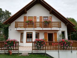 Haus1