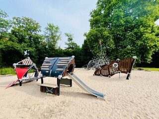 Outdoor_Piratenspielplatz_1