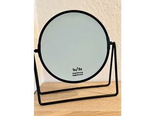 Schlafbereich_07_Schminkspiegel